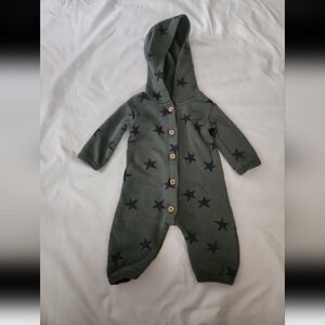 Grayson infant boy 0-3m green star onesie #XX2